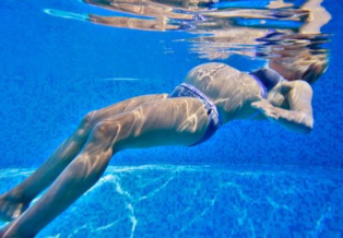 Séance d'aquagym prénatale à NEMO33 Bruxelles, le bonheur intégral